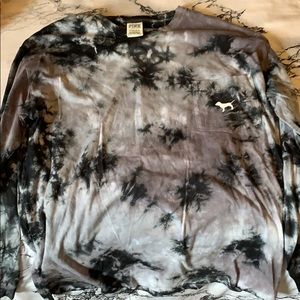 VS Pink Long Sleeve Shirt